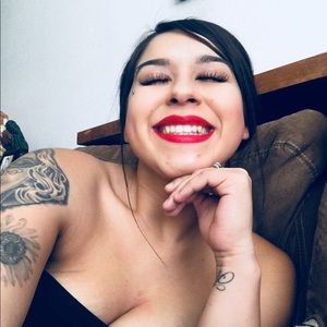 Meet your Posher, Ariel